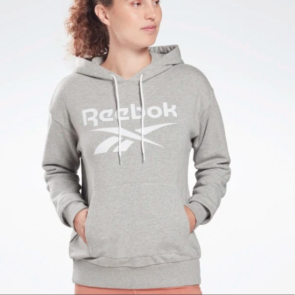 Reebok Hoodie Sweatshirt NWT Gray/White Logo. Athleisure Womens Size XL